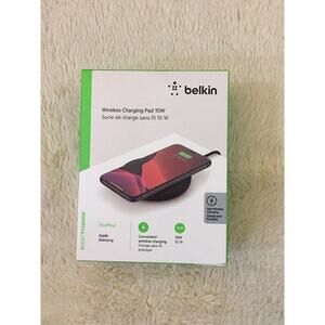 Belkin BOOSTUP 10W Qi Wireless Charging Pad - Black